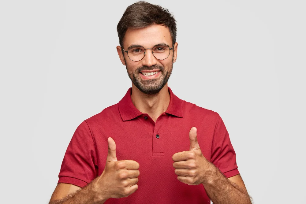 You are currently viewing What to Use Instead of the Thumbs Up Emoji