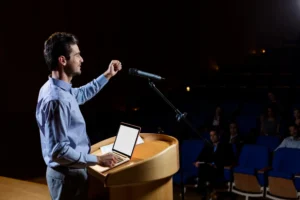 Speak to Inspire: How Great Presenters Turn Dispatches into Movements