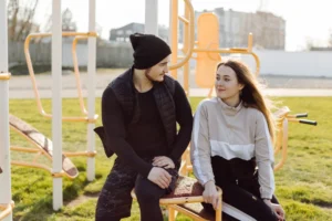 Read more about the article How to Respond to a “We Need to Talk” Text (Without Panicking or Making It Worse)