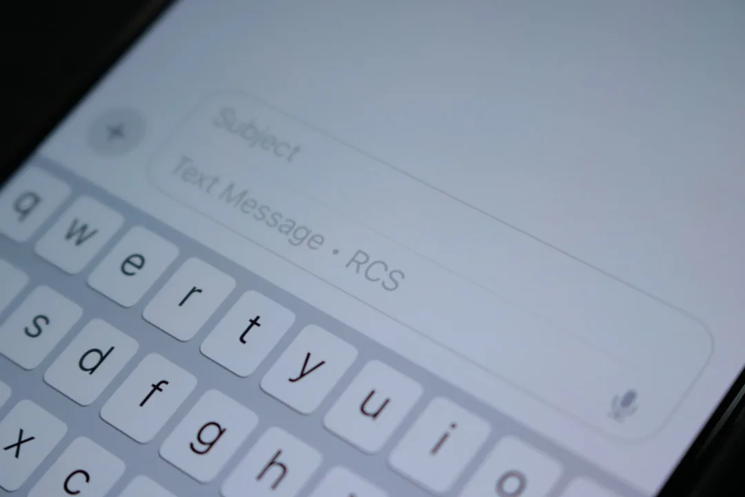 Back Read Chat How to Respond to Someone Who Left You on Read?
